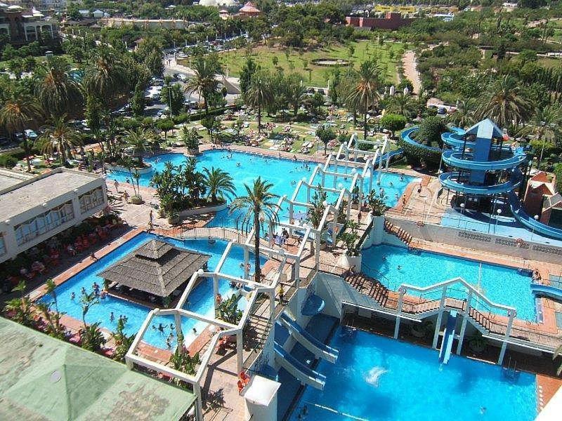 Benalbeach Bliss Seafront Retreat With Balcony *