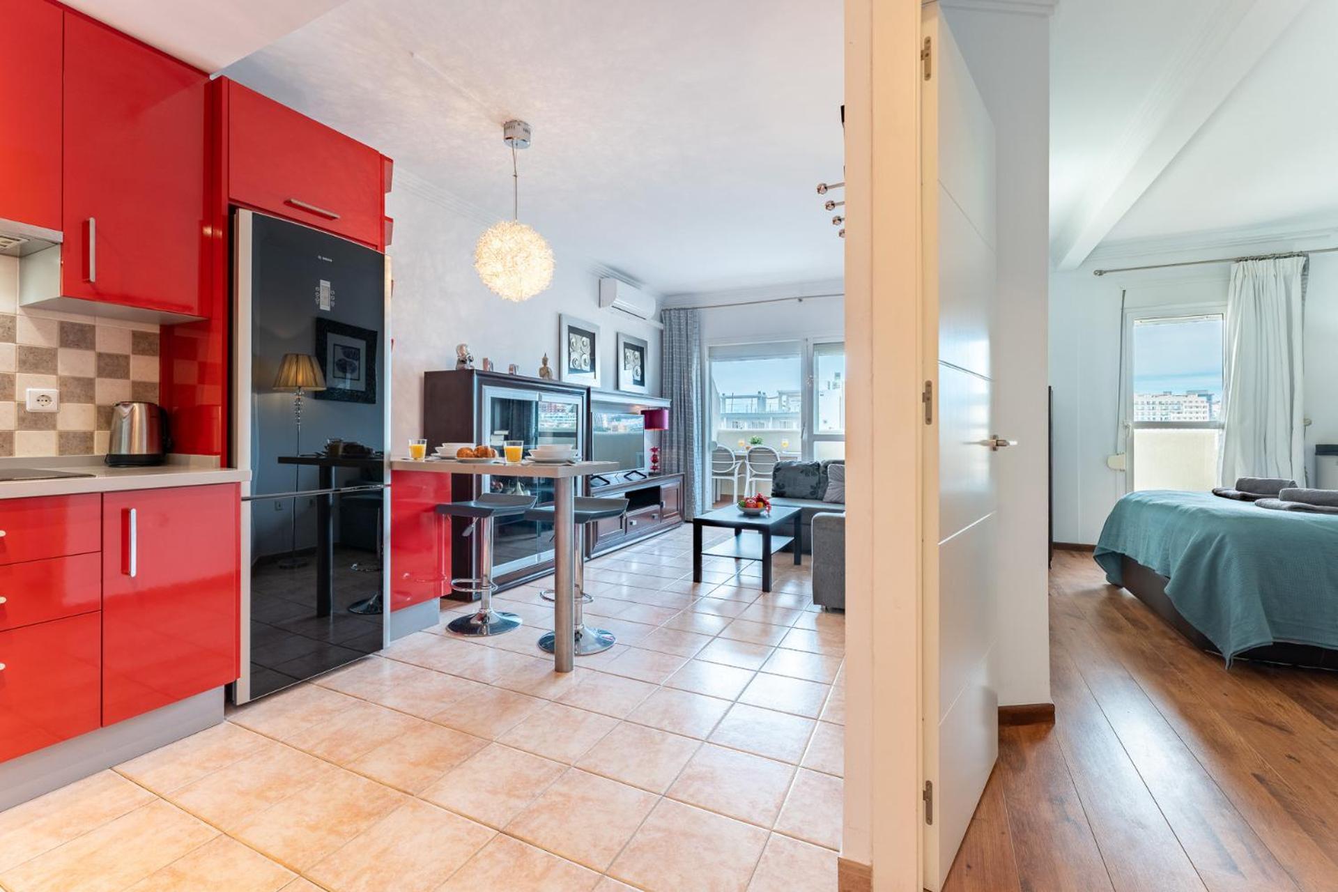Benalbeach Bliss Seafront Retreat With Balcony Benalmadena